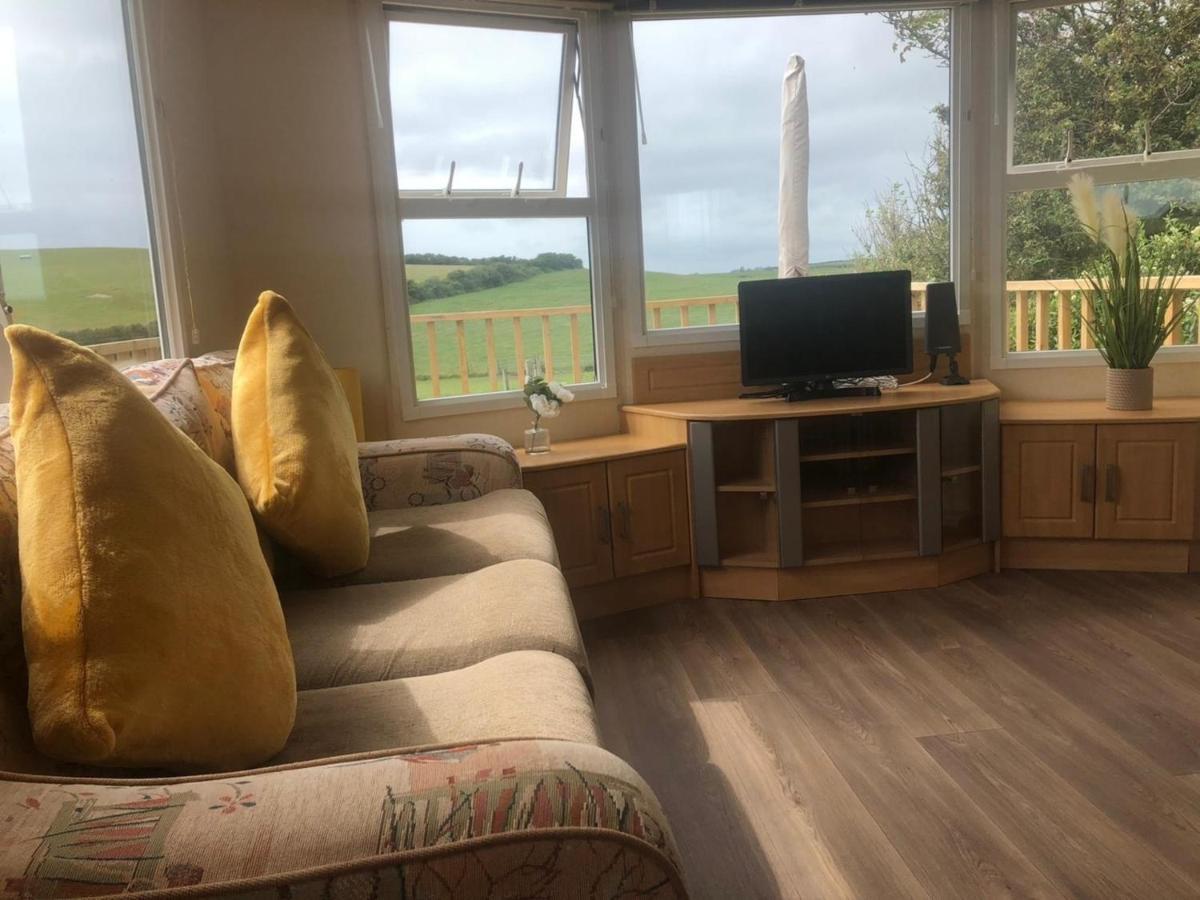 Captivating 2-Bed Static Caravan In Holyhead Llanfachraeth Luaran gambar