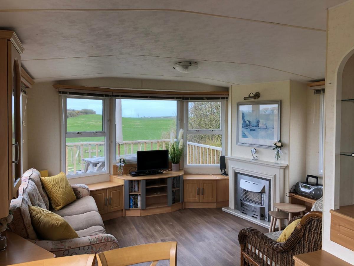 Captivating 2-Bed Static Caravan In Holyhead Llanfachraeth Luaran gambar